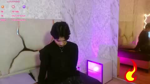 Snapshot of chos_tay chatting on July 1, 2026, 11:23 am chos_tay online show from July 1, 2026, 11:23 am