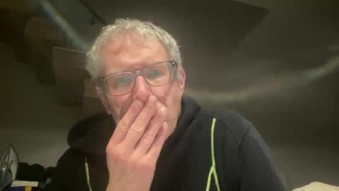 Snapshot of choupipat1 chatting on February 28, 2025, 11:01 pm choupipat1 online show from February 28, 2025, 11:01 pm