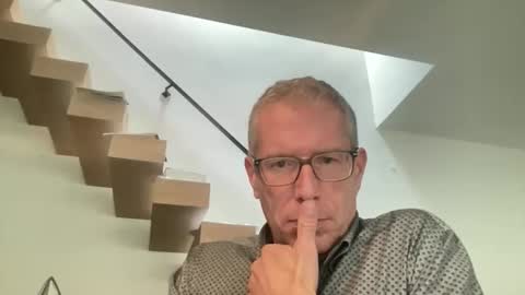 Snapshot of choupipat1 chatting on October 10, 2025, 12:48 pm choupipat1 online show from October 10, 2025, 12:48 pm