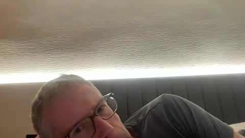 Snapshot of choupipat1 chatting on October 21, 2025, 10:54 pm choupipat1 online show from October 21, 2025, 10:54 pm