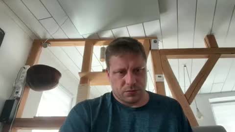 Snapshot of chris164 chatting on April 23, 2026, 10:14 am Chris online show from April 23, 2026, 10:14 am