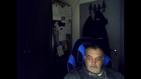 Chris online show from September 28, 2025, 5:02 am