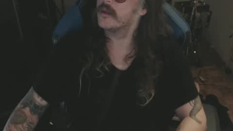 Snapshot of chris42089 chatting on September 9, 2025, 6:24 am Chris online show from September 9, 2025, 6:24 am