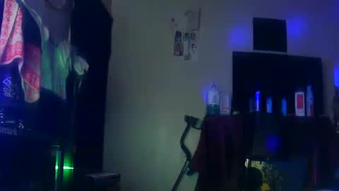 Snapshot of chris4uall chatting on September 9, 2025, 11:10 am Chris online show from September 9, 2025, 11:10 am