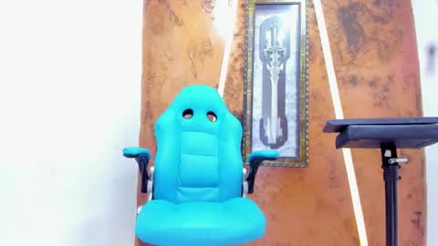 chris_evans00 online show from February 16, 2026, 12:56 pm