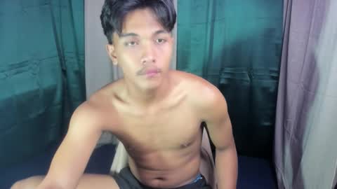 chris_hardfucker online show from February 13, 2026, 4:25 pm