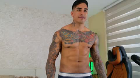 chris reilly online show from January 10, 2025, 7:00 pm