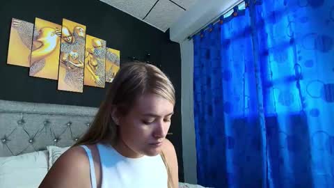 Yarixa online show from November 1, 2025, 10:12 pm