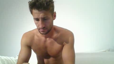 Snapshot of chrisaron chatting on October 1, 2025, 3:12 am chrisaron online show from October 1, 2025, 3:12 am