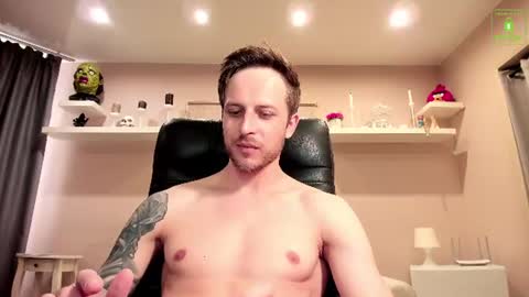 Chris online show from June 11, 2026, 2:53 am