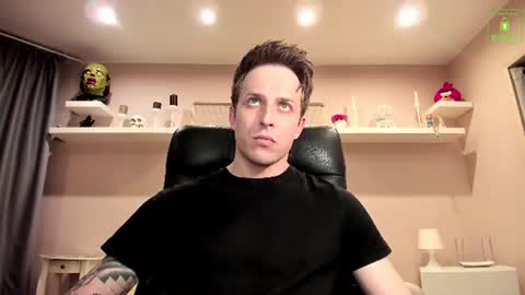 Chris online show from June 16, 2026, 11:51 pm
