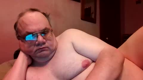 Snapshot of chrismini312 chatting on May 27, 2026, 1:35 am Chris The Jerk Off King online show from May 27, 2026, 1:35 am