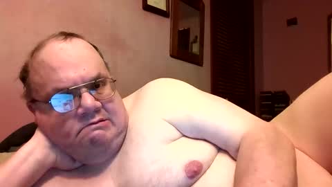 Snapshot of chrismini312 chatting on June 10, 2026, 2:45 am Chris The Jerk Off King online show from June 10, 2026, 2:45 am