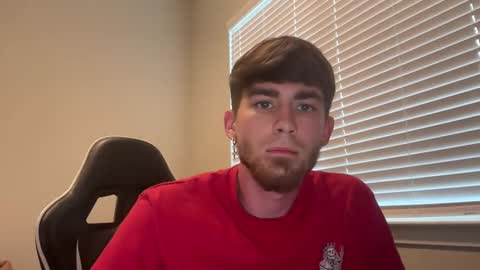 Snapshot of chrisoncam01 chatting on October 21, 2025, 11:27 pm chrisoncam01 online show from October 21, 2025, 11:27 pm
