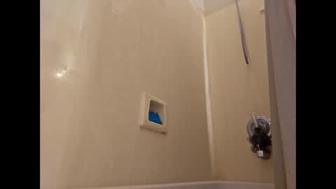 Snapshot of chrispycum chatting on January 1, 2025, 7:52 am Chris online show from January 1, 2025, 7:52 am