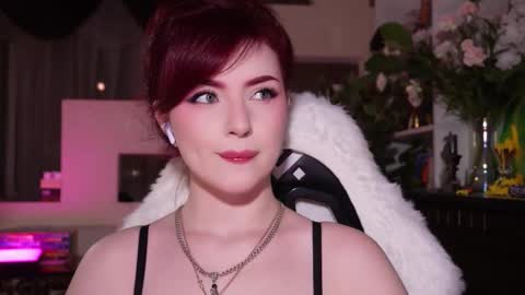 chriss_foxx online show from November 27, 2025, 3:14 pm