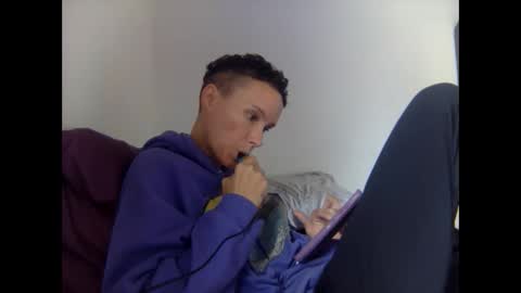 Snapshot of christinasaunters chatting on March 1, 2025, 8:10 pm Christina Saunters online show from March 1, 2025, 8:10 pm