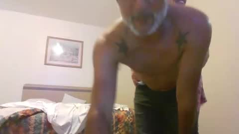 Snapshot of christopher_rain chatting on February 20, 2026, 6:19 pm Christopher Rain online show from February 20, 2026, 6:19 pm