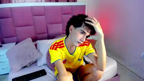 Chris online show from July 5, 2026, 1:51 pm