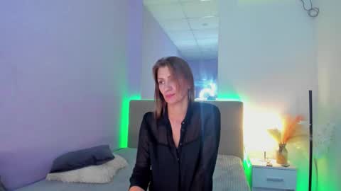 ChristyBrooks online show from September 20, 2025, 11:50 pm