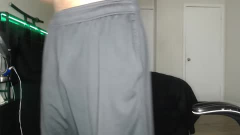 ChrisVacherx online show from April 30, 2026, 1:23 am