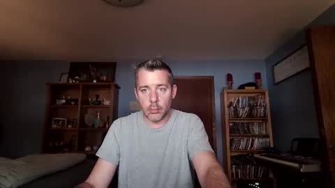 chrisw8121 online show from February 13, 2026, 10:17 pm