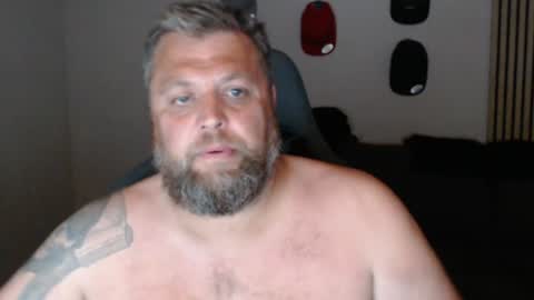 Snapshot of chrizz80 chatting on July 3, 2026, 11:55 pm Chrizz online show from July 3, 2026, 11:55 pm