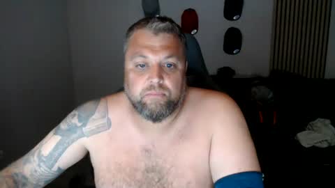 Snapshot of chrizz80 chatting on July 14, 2026, 10:26 pm Chrizz online show from July 14, 2026, 10:26 pm