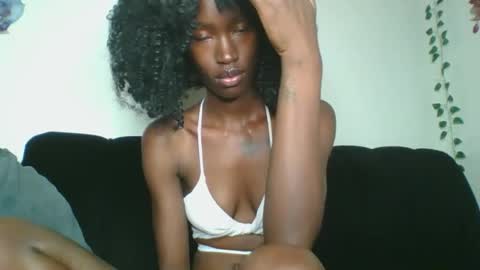 chroe22 online show from January 7, 2026, 8:11 pm