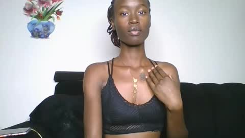 chroe22 online show from February 1, 2026, 8:29 pm