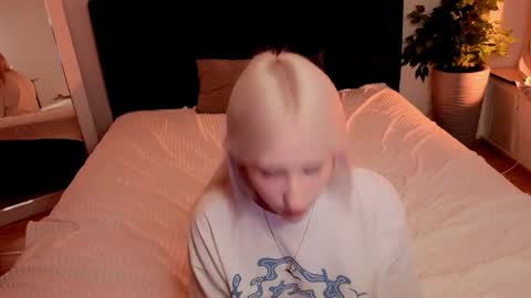 Snapshot of chrome_heartz chatting on May 16, 2026, 7:56 pm EvaBlonde TayaBrunette EliieBlack hair online show from May 16, 2026, 7:56 pm
