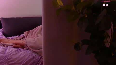 xolena zo-lee-na online show from January 11, 2026, 11:54 pm