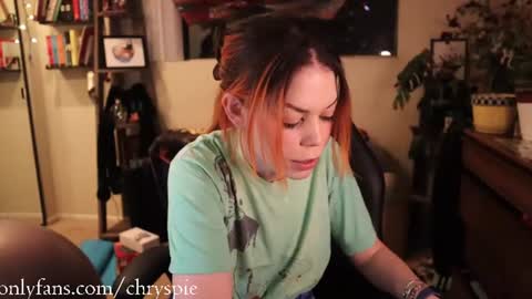 Chrys online show from July 9, 2026, 5:55 am
