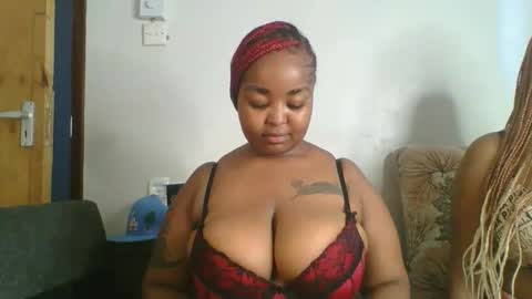 chubby_princess2 online show from October 19, 2025, 11:11 am