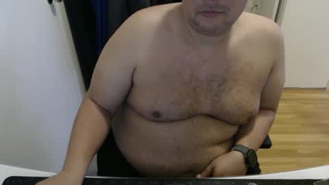 Snapshot of chubbyvix chatting on December 5, 2025, 6:48 pm AstorYvr online show from December 5, 2025, 6:48 pm