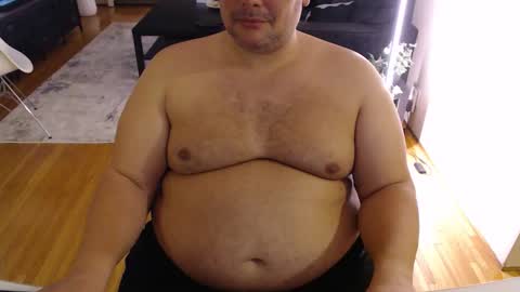 Snapshot of chubbyvix chatting on March 3, 2026, 5:02 am AstorYvr online show from March 3, 2026, 5:02 am