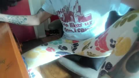 Chuckles online show from August 9, 2026, 8:25 pm