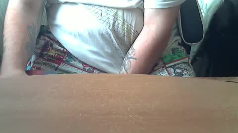 Snapshot of chunkisgreat chatting on October 4, 2025, 3:54 pm chunkisgreat online show from October 4, 2025, 3:54 pm