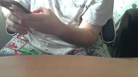 Snapshot of chunkisgreat chatting on October 8, 2025, 12:14 pm chunkisgreat online show from October 8, 2025, 12:14 pm