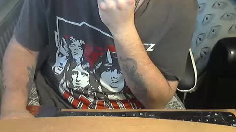 Snapshot of chunkisgreat chatting on November 3, 2025, 4:08 pm chunkisgreat online show from November 3, 2025, 4:08 pm