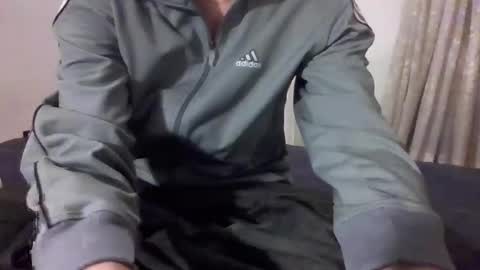 brrbrr toast online show from April 18, 2026, 8:20 pm