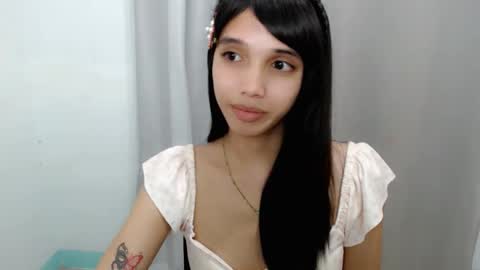 call me Cici online show from October 14, 2025, 3:40 am