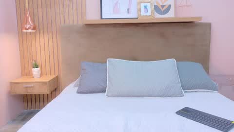 cielo rivera online show from April 6, 2026, 1:12 pm