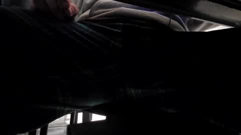 cigneska1 online show from December 31, 2024, 5:07 pm