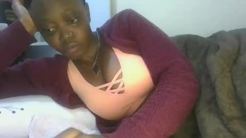 Snapshot of cilia_petite chatting on March 26, 2026, 8:03 pm cilia petite online show from March 26, 2026, 8:03 pm