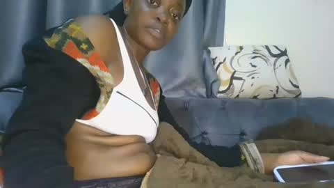 Snapshot of cilia_petite chatting on April 14, 2026, 1:11 am cilia petite online show from April 14, 2026, 1:11 am