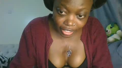Snapshot of cilia_petite chatting on June 11, 2026, 7:12 pm cilia petite online show from June 11, 2026, 7:12 pm