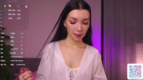 Snapshot of cinacandy chatting on November 4, 2025, 4:33 am L online show from November 4, 2025, 4:33 am