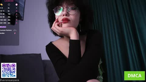   L  online show from April 20, 2026, 5:54 am