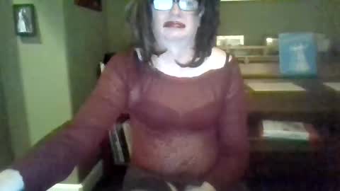 Snapshot of cindyhewittslut chatting on October 1, 2025, 6:52 am cindyhewittslut online show from October 1, 2025, 6:52 am
